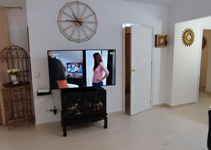 100 M De Playa 칼페